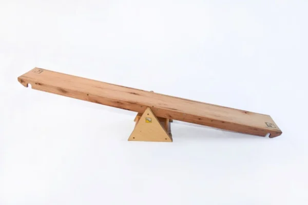 PASARELA DE EQUILIBRIO BASCULANTE