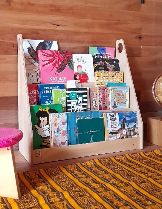 BIBLIOTECA ESCALONADA