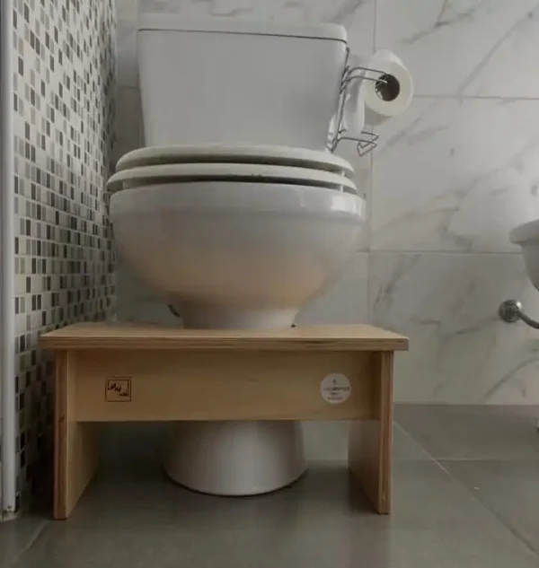 b baño 1 Banquito (baño)